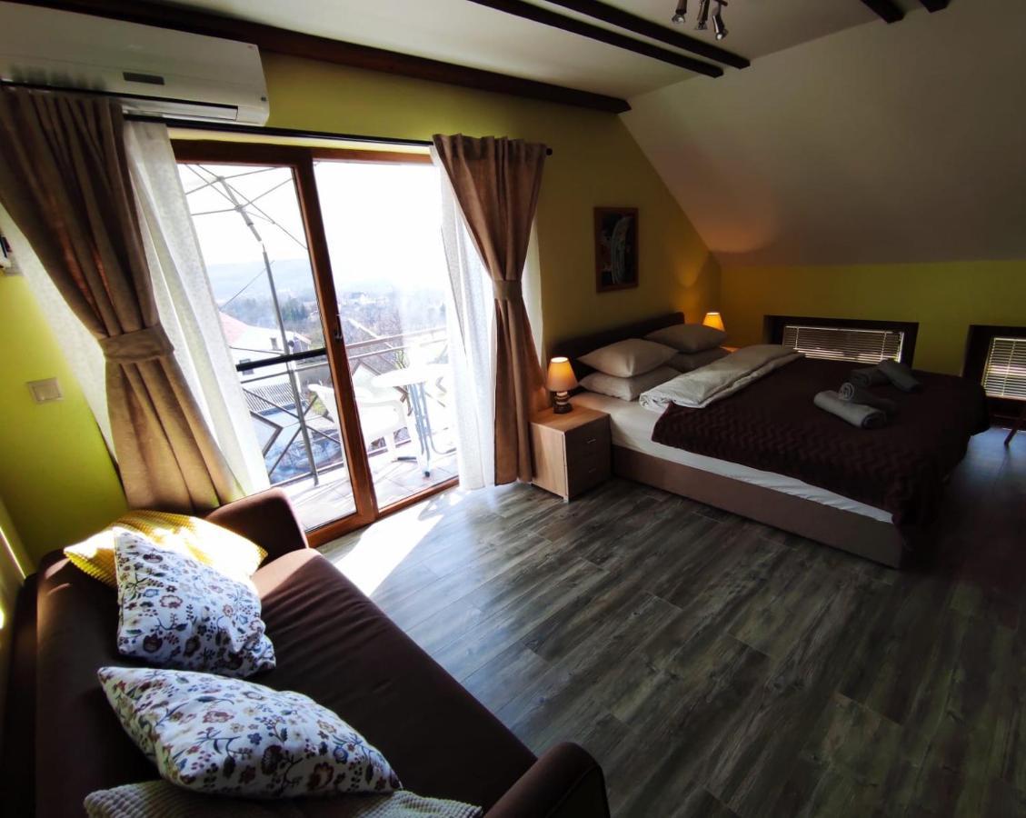 Accommodation "Old Town Dreznik" 拉科维察 外观 照片