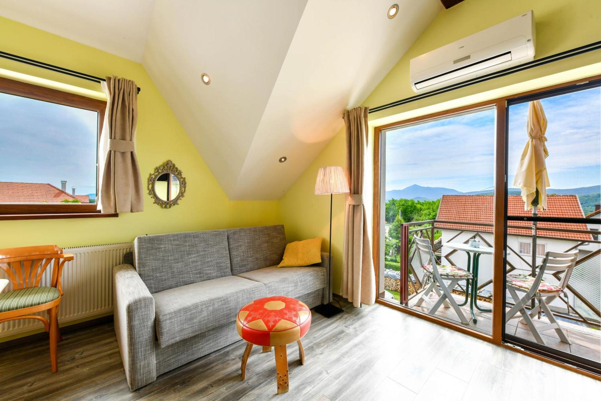 Accommodation "Old Town Dreznik" 拉科维察 外观 照片